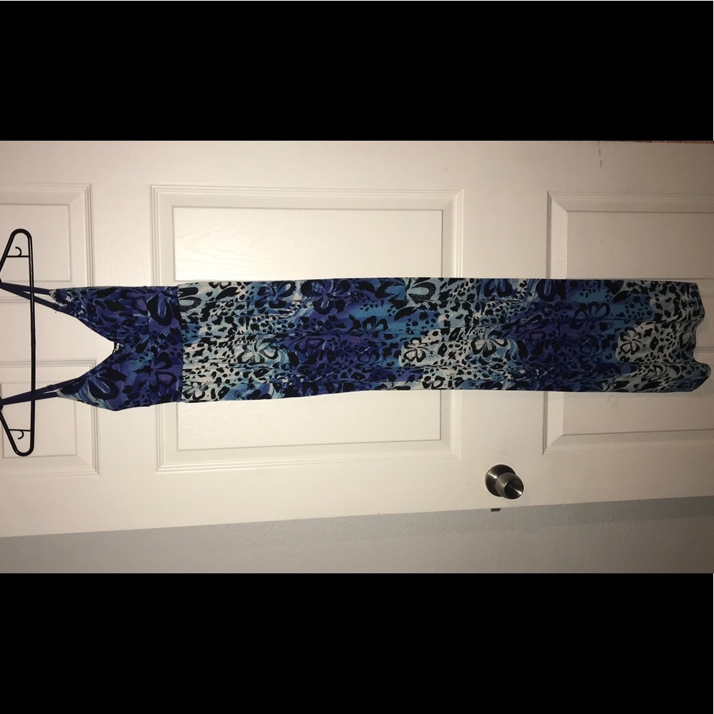 Blue maxi dress with under the sea look